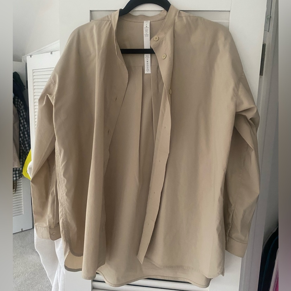 Lululemon Athletica Tan Button-Up Shirt